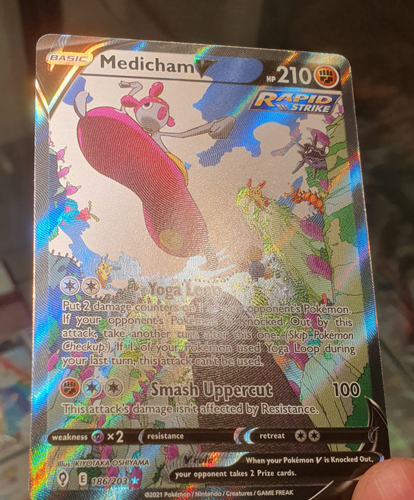 Pokemon - Medicham V [Alternate Art] *Ultra Rare* Evolving Skies 186/203 (NM)