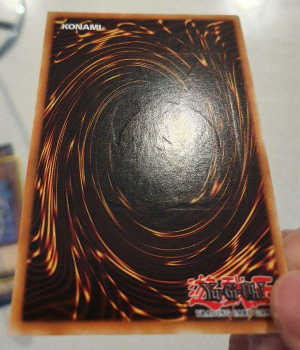 Yugioh - Cyber Dragon *Ultimate Rare* OP16-EN001 (NM)