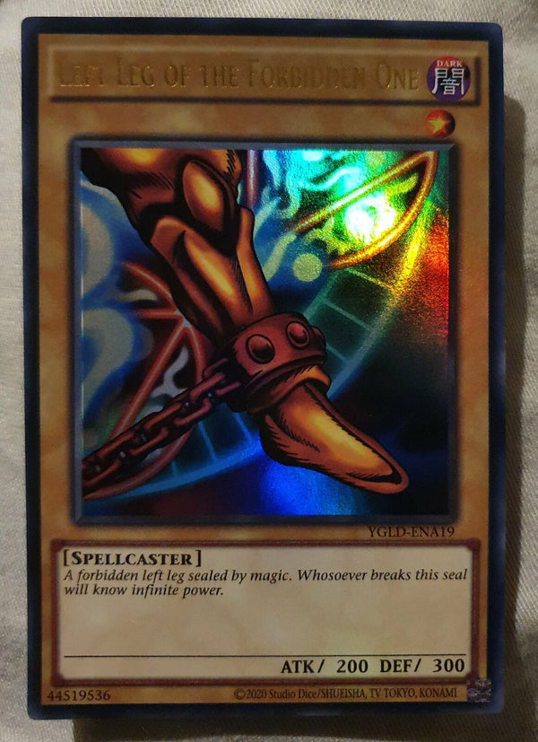 Yugioh - Left Leg of the Forbidden One *Ultra Rare* YGLD-ENA19 (NM/M)