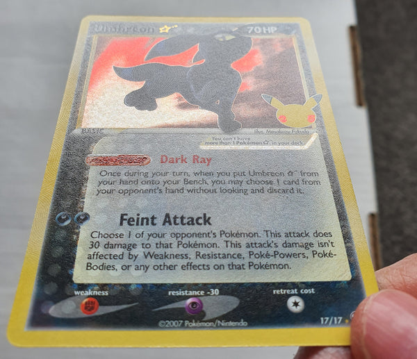 Pokemon - Umbreon *Gold Star* Celebrations 17/17 (NM)