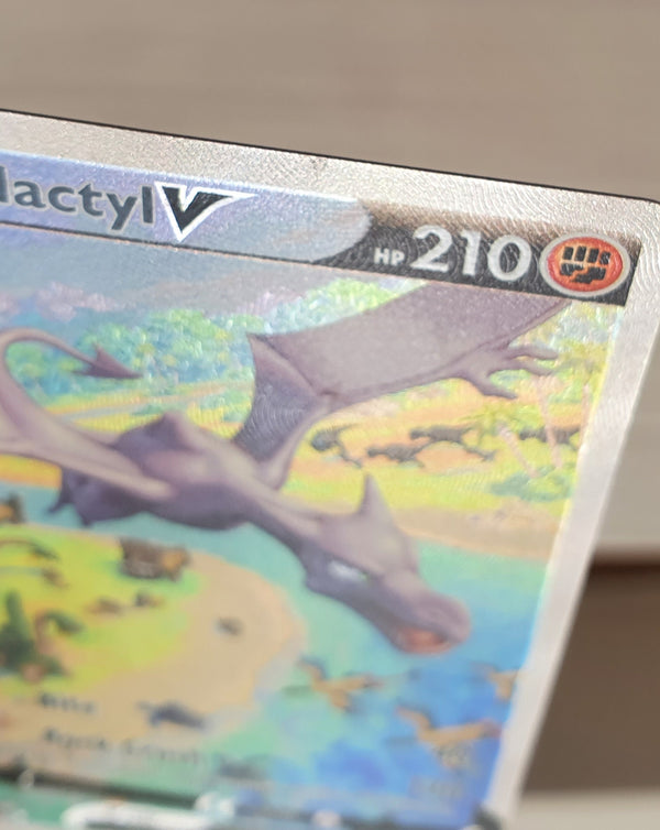 Pokemon - Aerodactyl V [Alternate Art] *Ultra Rare* Lost Origin 180/19 –  Envoy Cards